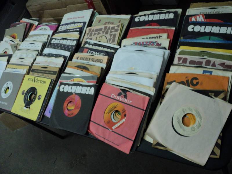 lot 41 image: Box of 45s   120 or more...