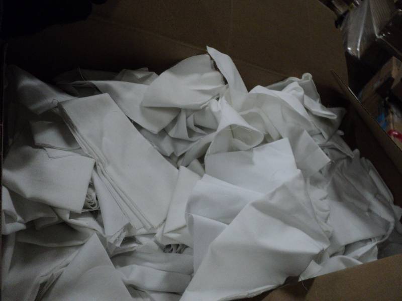 lot 54 image: Box of 11 in square White Pieces of...