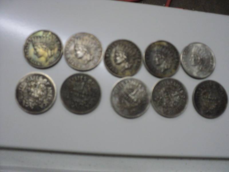 lot 105 image: 10 Coins...