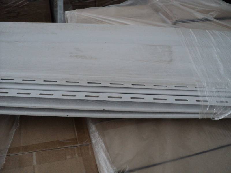 lot 167 image: Vinyl Siding enough for a small pr...