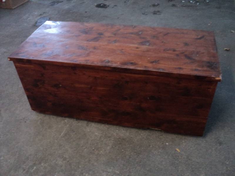 lot 175 image: Cedar Chest- 48 x 20 x20...