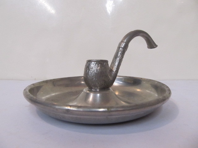 lot 37 image: Vintage Pewter Figural Pipe Ashtray