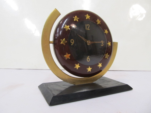 lot 43 image: Vintage Mid Century Atomic Desk Clock