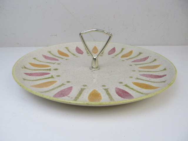 lot 105 image: Vintage Mid Century RED WING Pepe Serving Tray wHandle