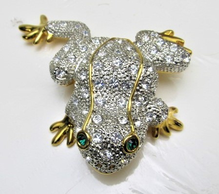 lot 121 image: HUGE Fancy Jeweled Frog Brooch Pin