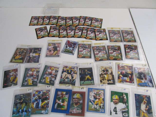 lot 76 image: Large Lot of BRETT FAVRE Football Cards
