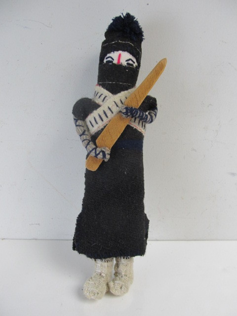 lot 186 image: Unusual Old Vintage Hand Made Folk Art Doll
