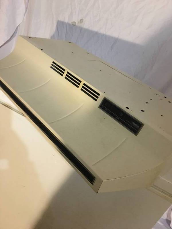 Range hood vent