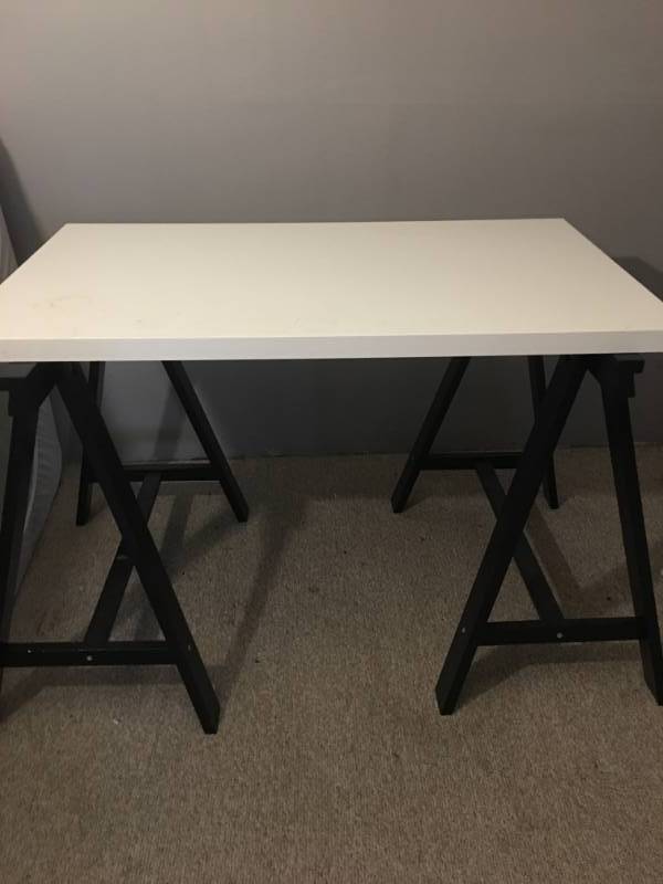 A frame Ikea desk