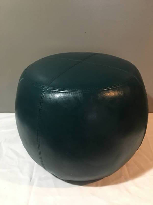 Green circle ottoman