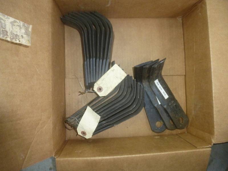 AGCO Stalk Chopper Knives & Muffler Caps