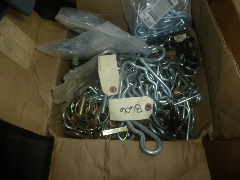 Assorted Harp PinsLynch Pins