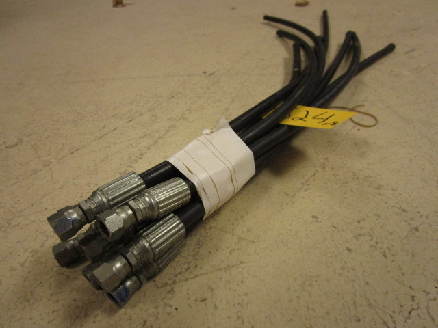 HYDRAULIC HOSES W FITTINGS
