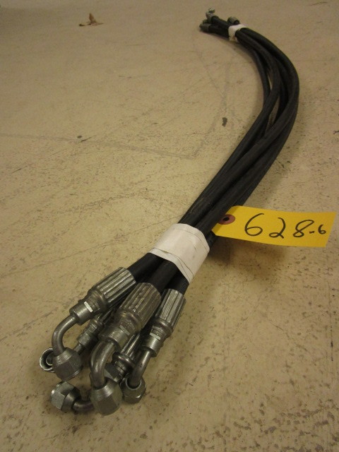 HYDRAULIC HOSES W FITTINGS