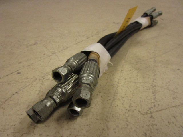HYDRAULIC HOSES W FITTINGS