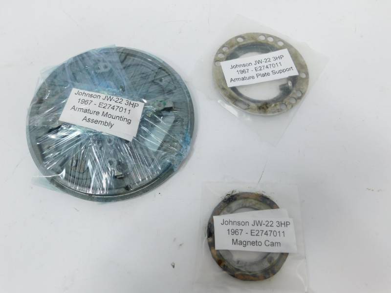 1967 Johnson JW-22 Boat Motor Part (3HP) Armature Mounting Assembly & Armature Plate Support