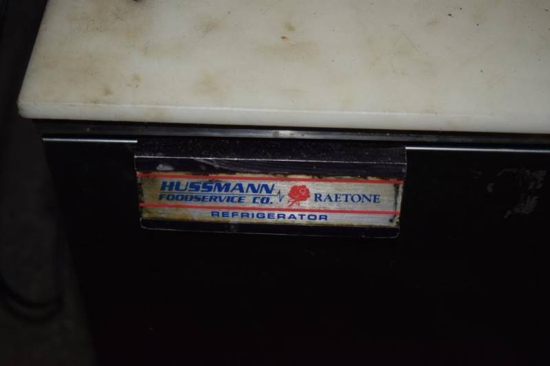 lot 31 image: Raetone Stainless Steel Single Door Prep table Runs Cools
