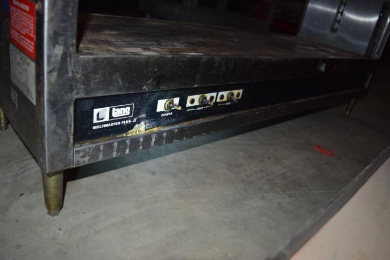 lot 48 image: 48inch Lang MM48 Melter -1
