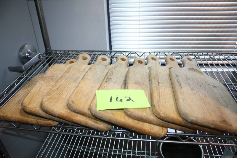 lot 162 image: Cutting Boards