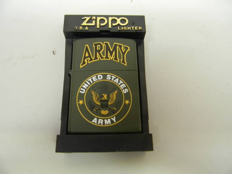 lot 23 image: NOS NEVER USED ZIPPO LIGHTER - U.S. ARMY - SEE PICTURES
