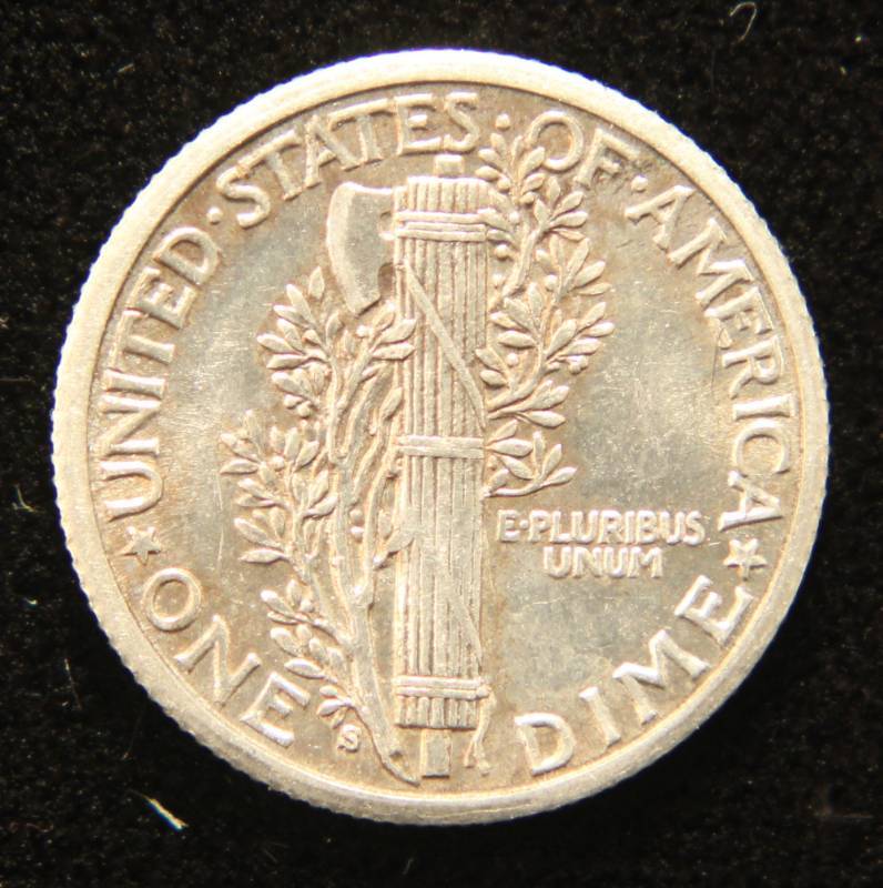 lot 09 image: 1916-S MERCURY DIME IN HIGH GRADE