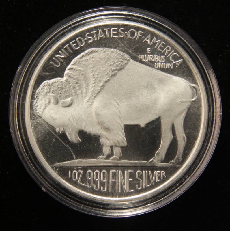lot 34 image: 1 TROY OZ. .999 FINE SILVER INDIAN BUFFALO DESIGN IN AIRTITE