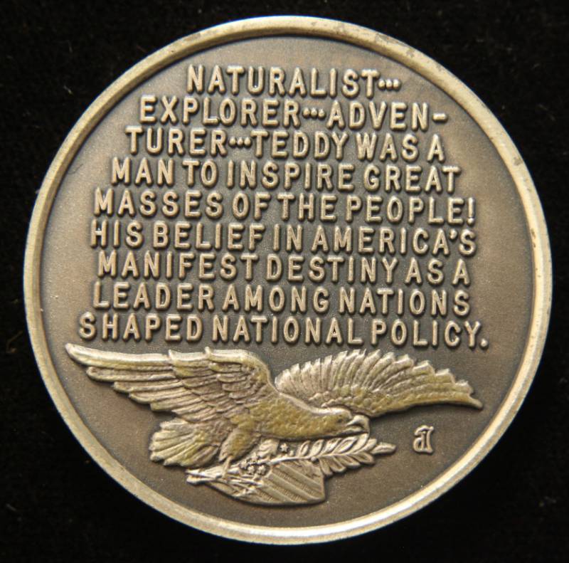 lot 60 image: VINTAGE BATTLE OF SAN JUAN HILL 1.13 TROY OZ STERLING SILVER ART ROUND LONGINES SYMPHONETTE SOCIETY