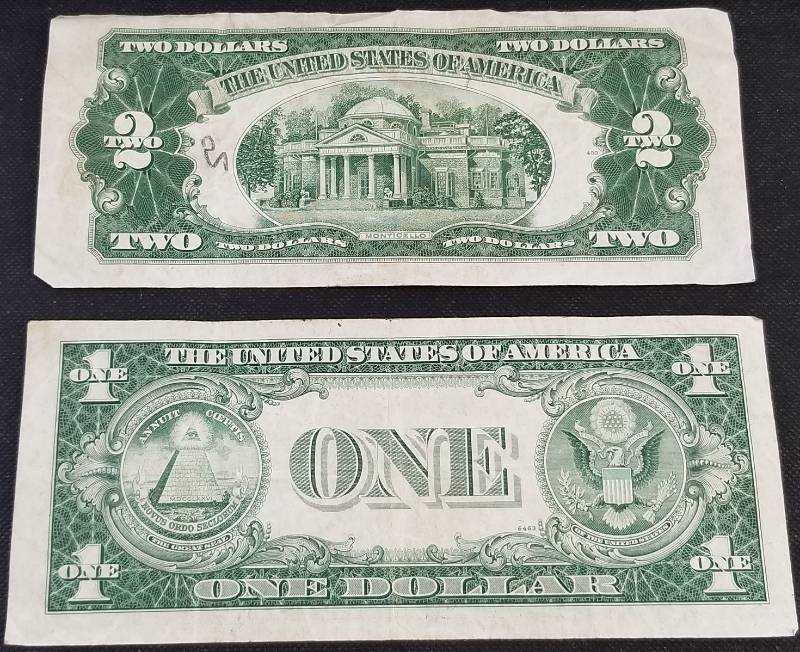 lot 21-A image: 2 US FEDERAL RESERVE NOTES $2 RED SEAL & $1 BLUE SEAL SILVER CERTIFICATE