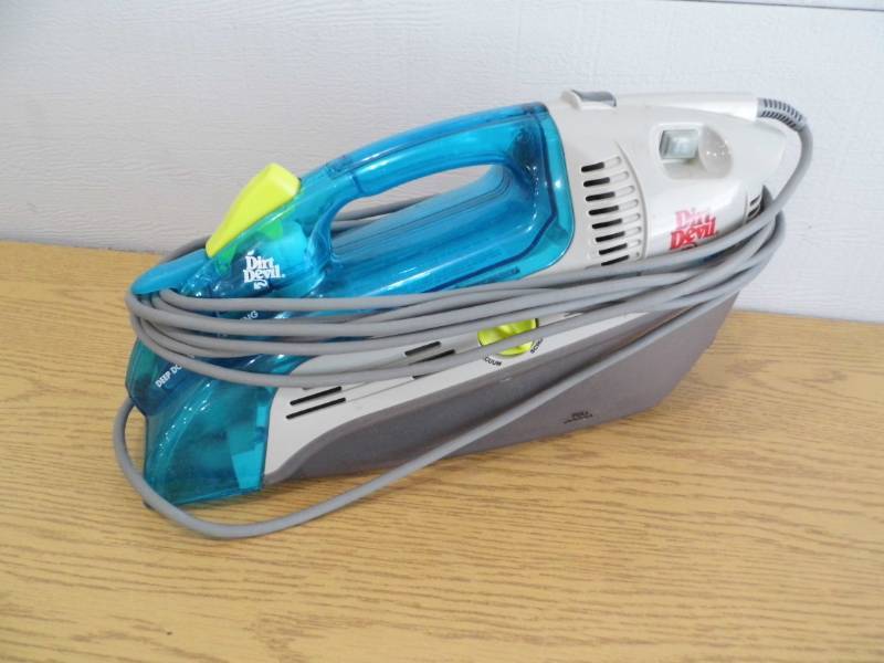 lot 1 image: Dirt Devil Spot Scrubber