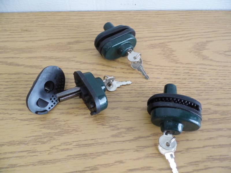 lot 72 image: Lot of 3 Gun Locks