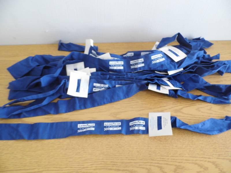 lot 73 image: Lot of 20 Cool Wraps