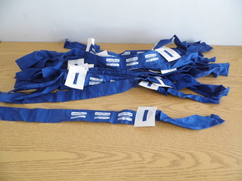 lot 74 image: Lot of 20 Cool Wraps