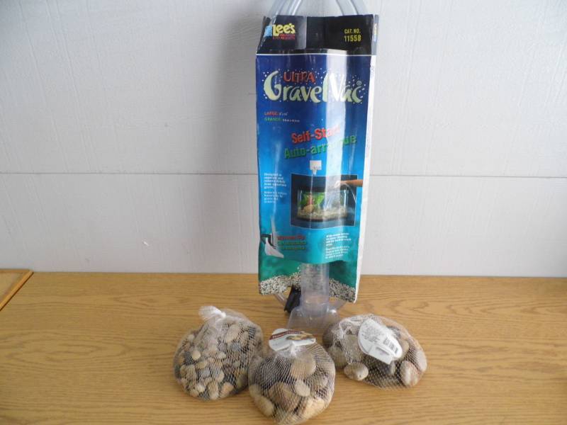 lot 111 image: Gravel Vac - Rocks