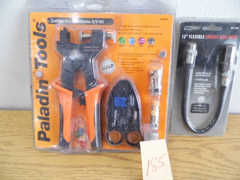 lot 185 image: Paladin AV Kit - Grease Gun Hose