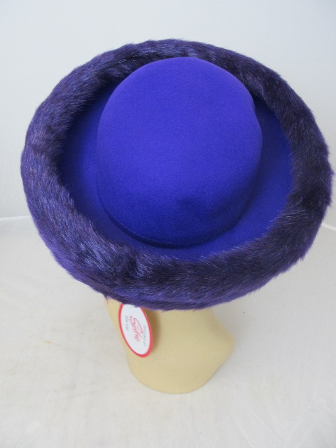 lot 17 image: Vibrant Purple Wool Fancy Ladies Hat Designed by Sylvia New York