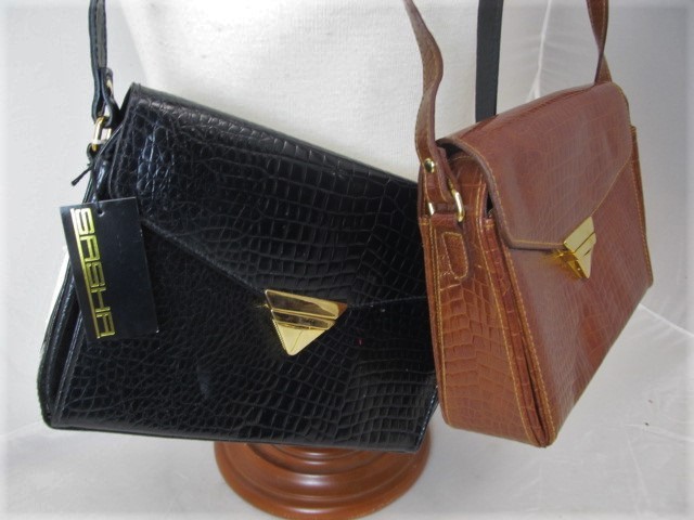 lot 21 image: Set of 2 Ladies Crossbody Strap Alligator Design Purses - Black & Brown