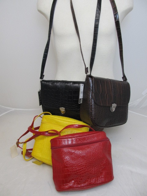 lot 22 image: Group of 4 Crossbody Alligator Design Strap Purses - EMPRESS Leather RedYellow & Accessory Works