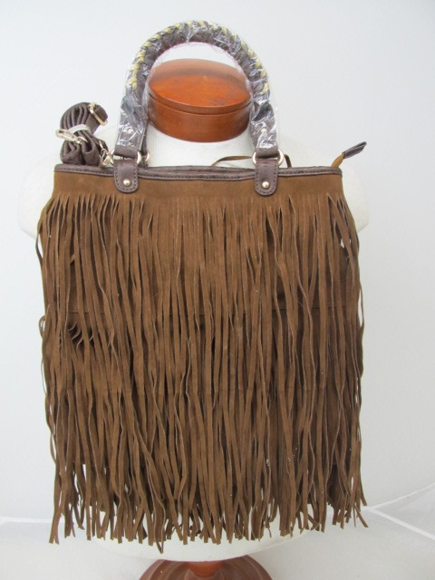 lot 29 image: Fabulous Brown Faux Leather Fringe Ladies Fashion Handbag by Donna Salyers