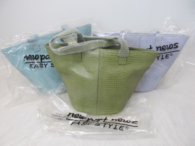 lot 39 image: Set of 3 Brand New Genuine Leather Purses - Trapezoid Crocodile Design - Palm Green, Soft Violet, Antique Blue