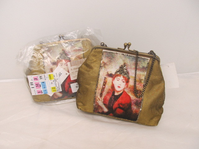 lot 72 image: Set of 2 Newport News Small Handbags - Gold, Renaissance Woman w Sequence