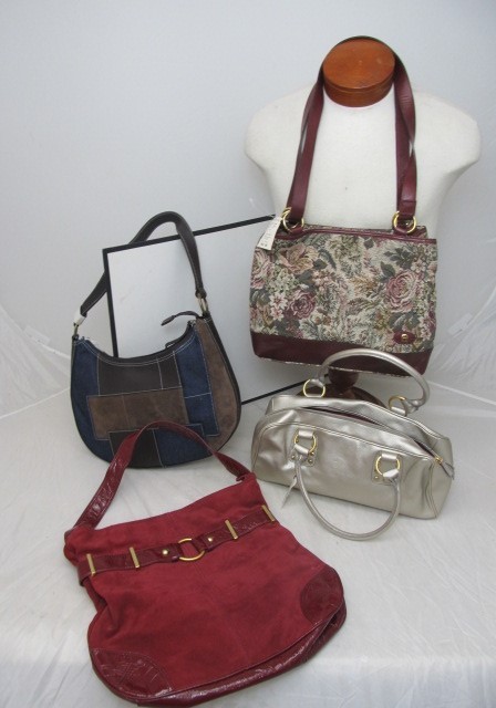 lot 77 image: Lot of 4 New & Designer PursesShoulder Bags - ETINNE AIGNER, A.N.A, etc