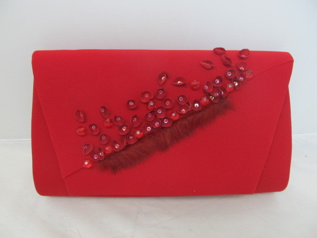 lot 87 image: Beautiful Red ML Studio Clutch Purse w Fur & Bead Design