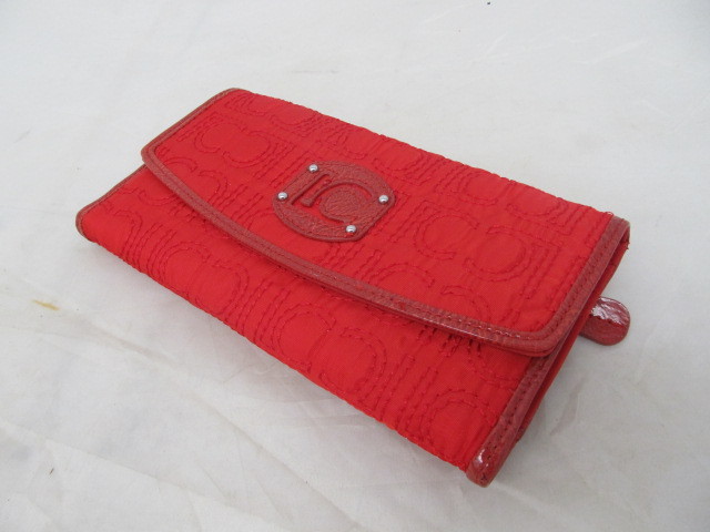 lot 92 image: LIZ CLAIBORNE Candy Apple Red Wallet
