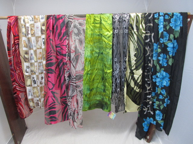 lot 115 image: Lot of Womens Fashionable Scarves - Floral, Cat, Hand-Dyed Designs