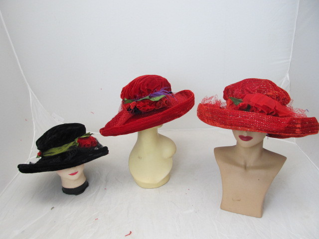 lot 134 image: Set of 3 PATTY BERG Original Fancy Hats