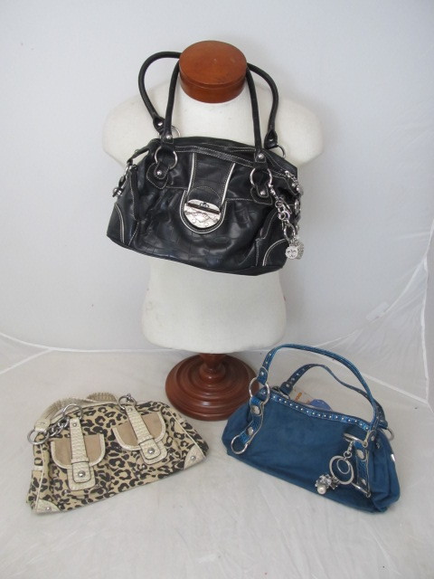lot 142 image: Group of 3 KATHY VAN ZEELAND Handbags