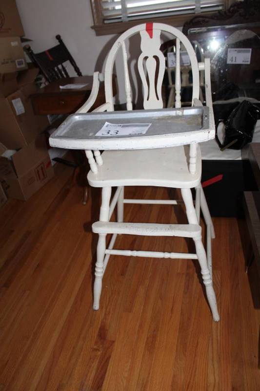 lot 33 image: Wood High Chair with Metal Serving Tray