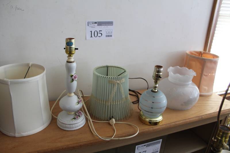 lot 105 image: Table Lamps