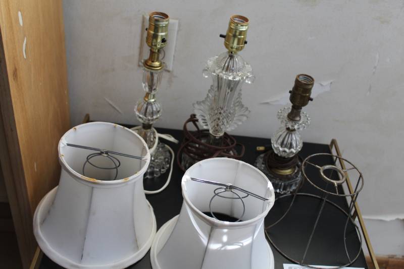 lot 97 image: Table Lamps