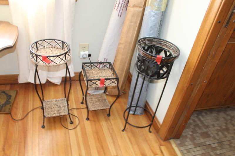 lot 119 image: Metal Plant Stands